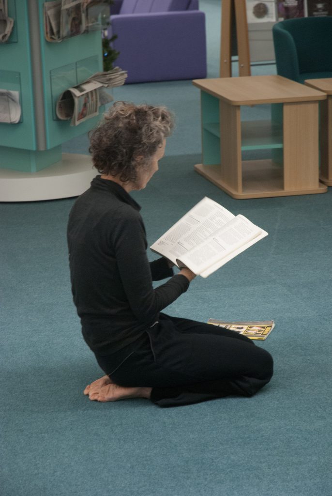 Library Dance, 19 December 2017 at Oxfordshire Central Library, Westgate Centre, Oxford with dancers: Lizzy Spight, Naomi Morris Lizie Giraudeau and Andrew Wood. Photo: Karl Wallendszus