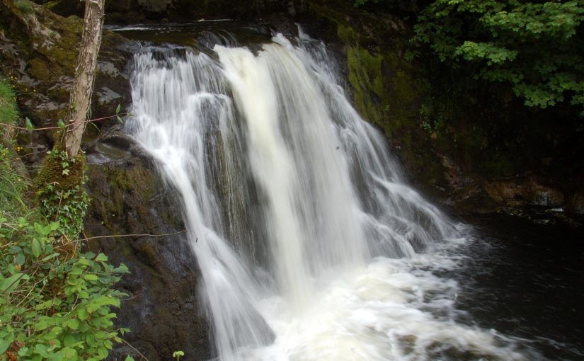 Kinetic sculpture: Waterfall at Co-Creative Practices in Contact Improvisation